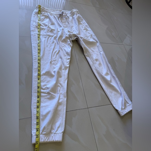 Athleta Farallon jogger pants 8 Light gray Tapered crop Elastic waist Pockets - Picture 7 of 16